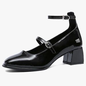 New Bella Elegant Black Patent Leather Mary Jane Heels size 9.5.